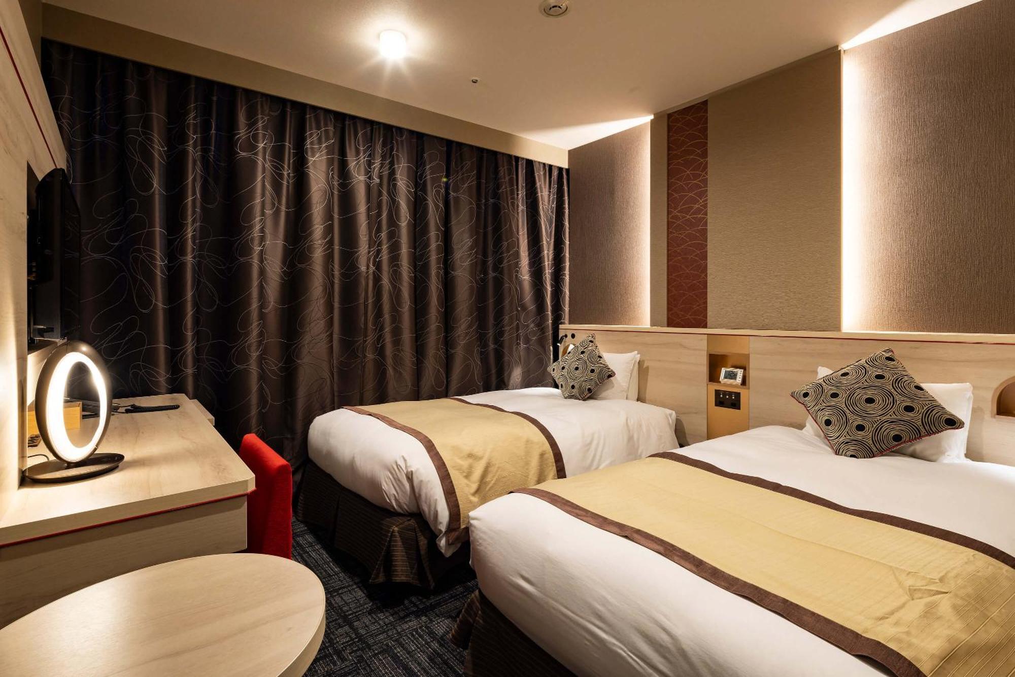 Hotel Metropolitan Такасаки Экстерьер фото